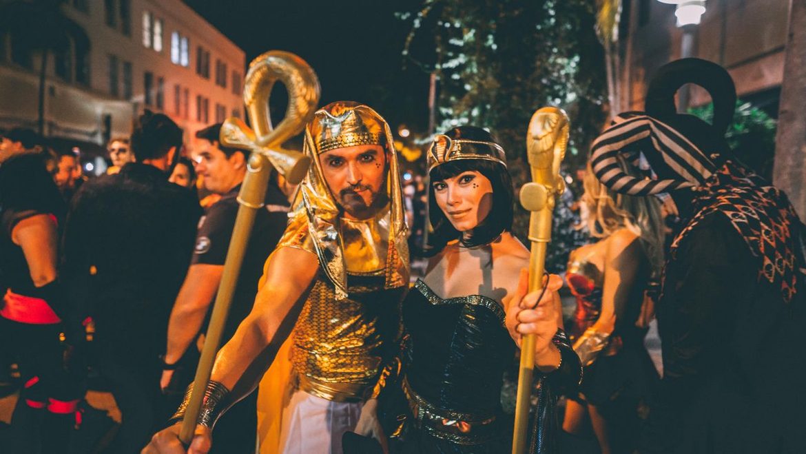 Karnavalinių kostiumų nuoma ar pirkimas: pagrindiniai pasirinkimo kriterijai